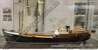 Photo Reference of Ship Model